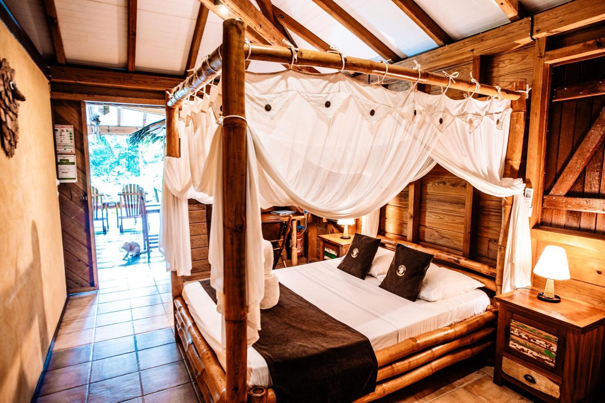 West Indies Cottage Pointe-Noire Extérieur photo